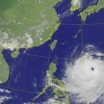 2004年以來首見！強颱巴威「超大暴風圈」全台無處躲　NCC曝手機斷訊救命功能