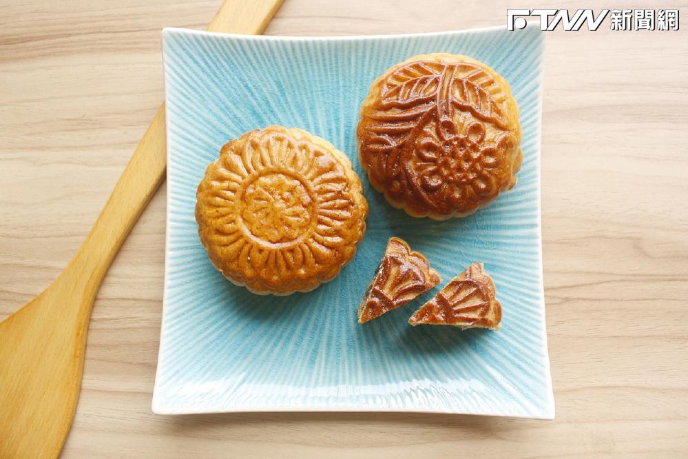 月餅熱量一次看!營養師點名「這款」吃1顆就超標 爬429層樓才消耗