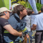 怒吼組工會！行政院代表快閃　消防員悲吼：學長死在裡面了