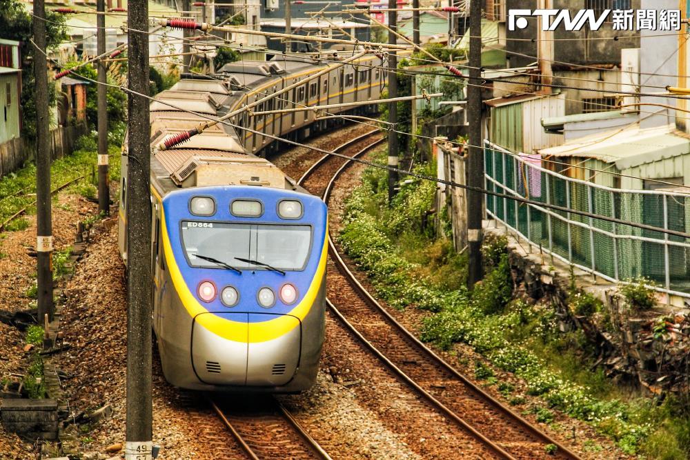 5歲女童讓座被阿嬤嗆「上車就該讓」　媽媽機會教育被大讚：有智慧